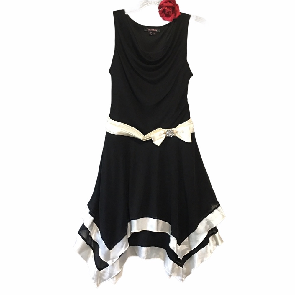Dress My Michelle Drapey sharkbite hem 3 layer embellished whimsey goth skirt 10